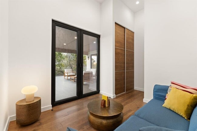 Building Photo - 14707 Little Fox Trail