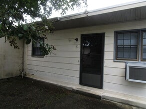 Building Photo - 25 Cuttino Rd