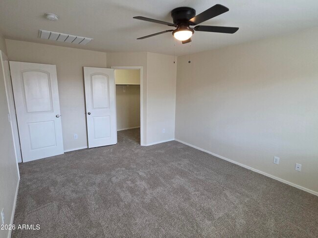 Building Photo - 6063 E Sotol Dr