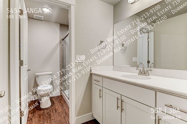 Building Photo - 5454 Janga Dr