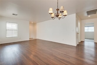 Building Photo - 4033 Baxter Peak St