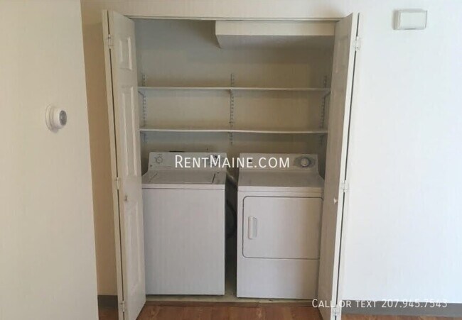 Building Photo - 307 Garland St