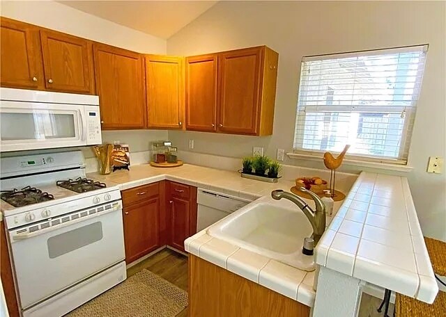 Kitchen - 2726 Duffy Dr