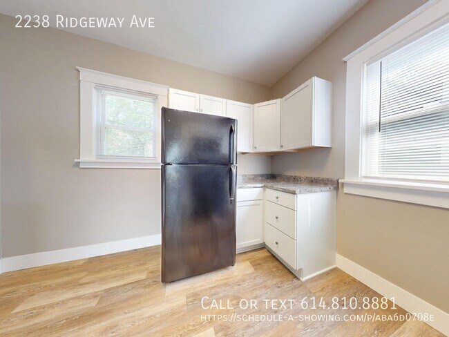 Building Photo - 2238 Ridgeway Ave