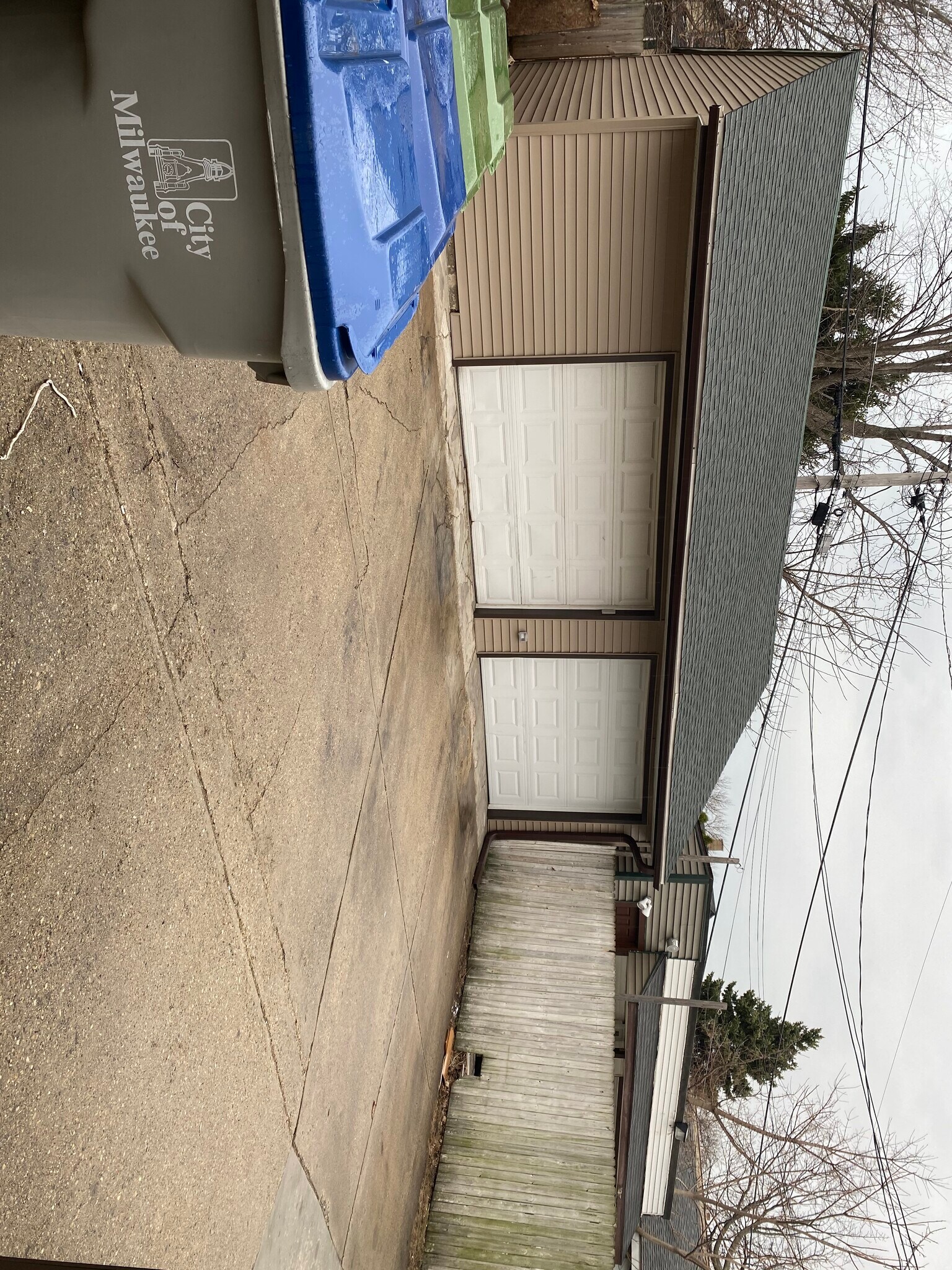 Garage - 1628 S 18th St