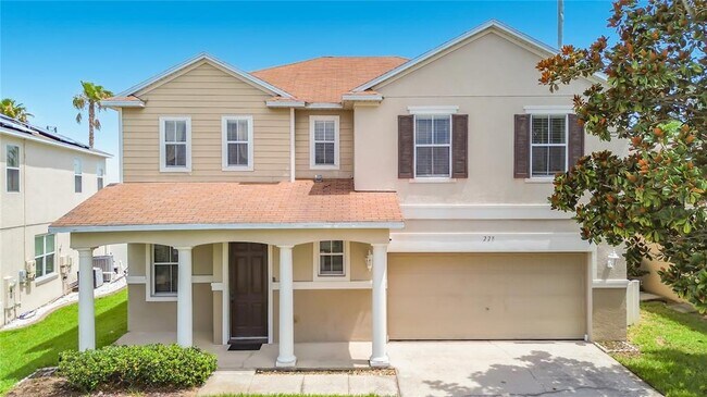 Building Photo - 228 Cassia Dr
