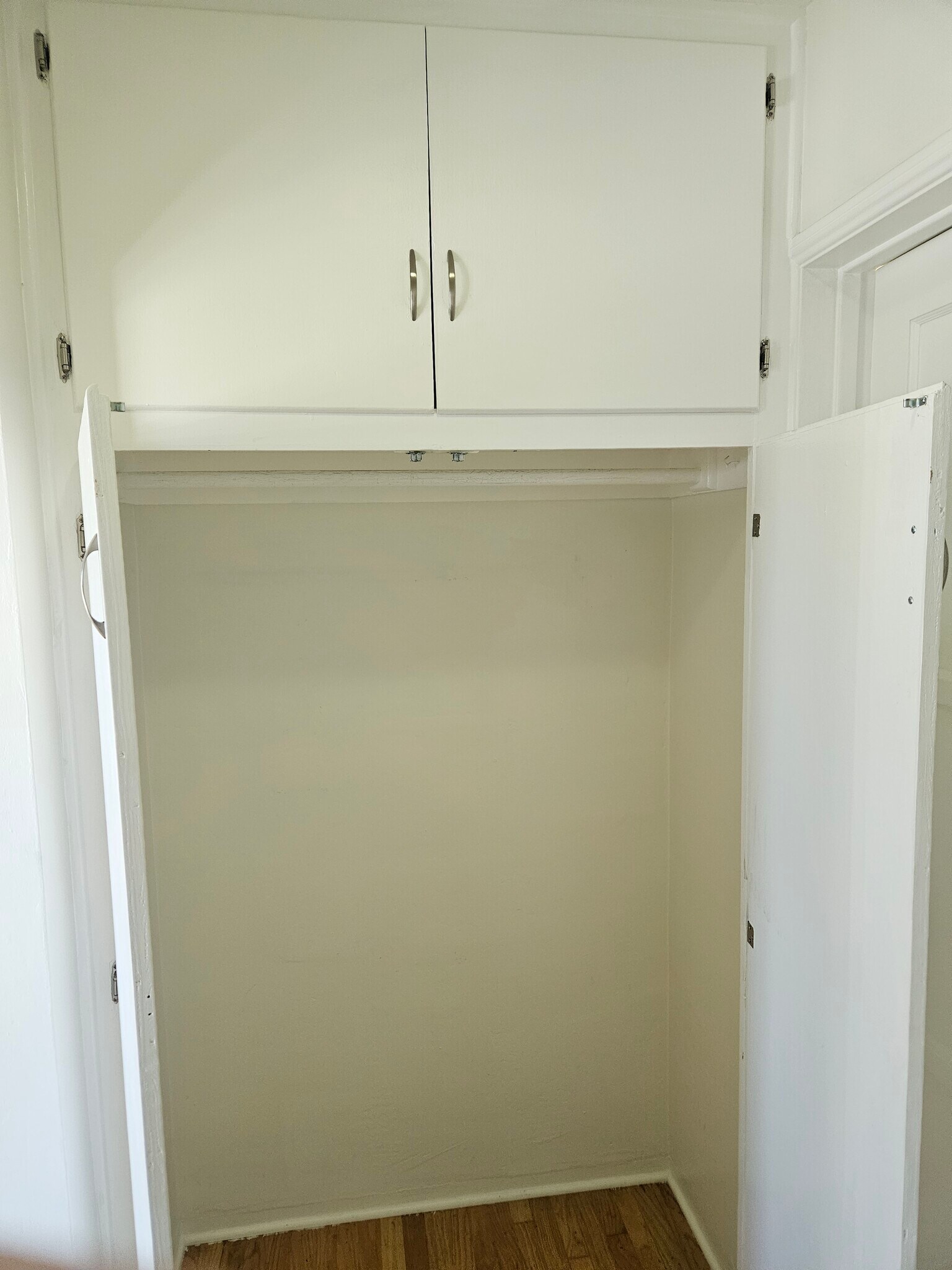 extra closet area. - 1204 Bonnie Brae St