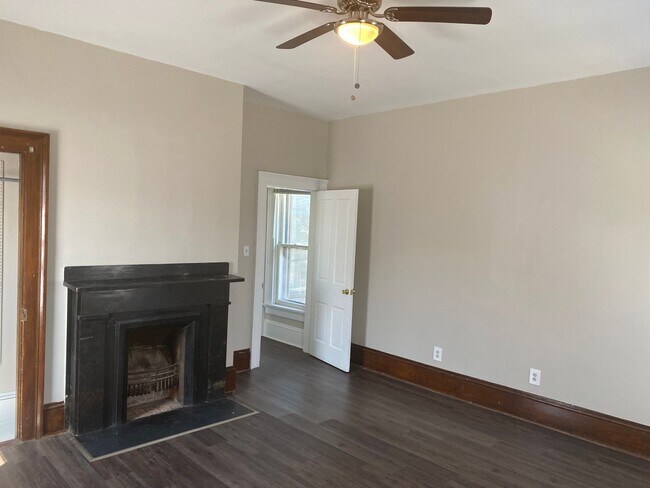 Building Photo - 239-241 South Maple