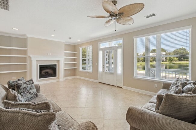 Building Photo - Cape Sound Condo