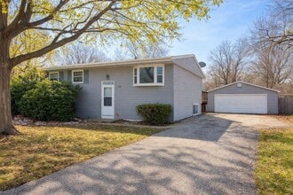 Building Photo - 2709 Alton Dr