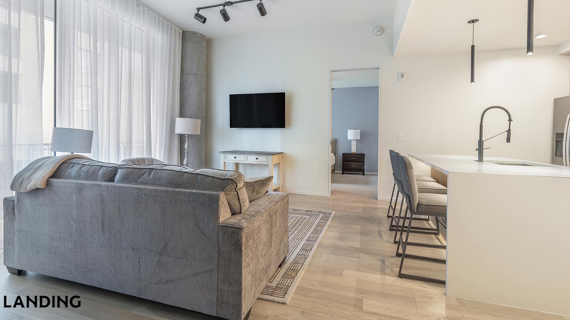 Building Photo - 143 E Commerce St