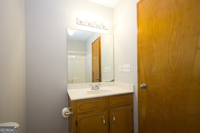 Building Photo - 2420 Green Rd