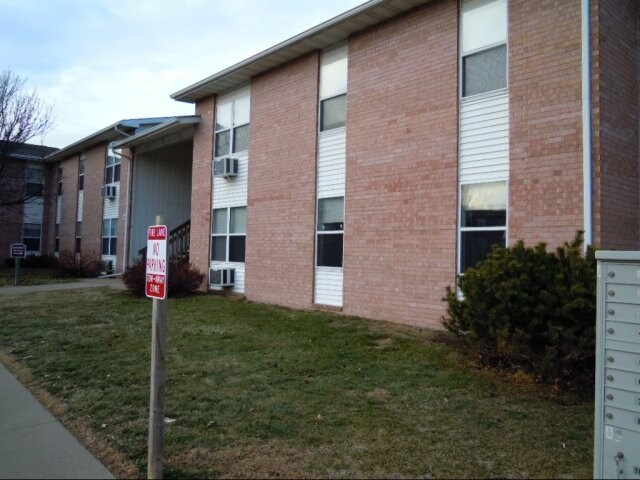 Burlington River Apartments West Burlington, IA