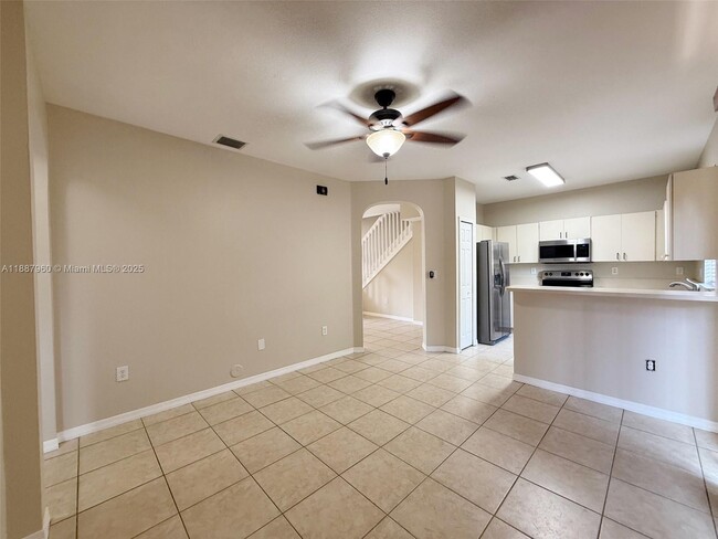 Building Photo - 13741 SW 274th Terrace