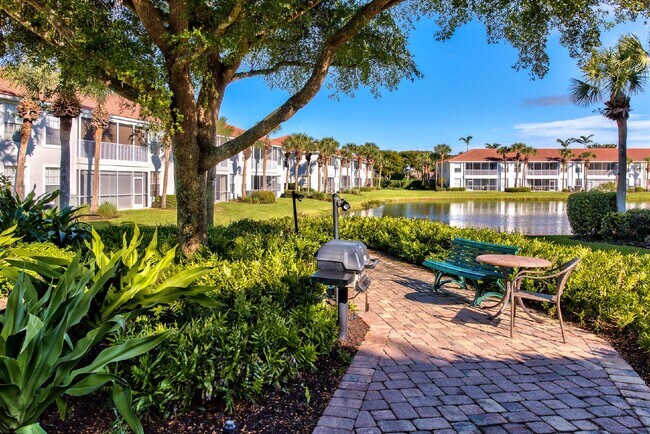 Building Photo - COACH HOME AT PELICAN BAY