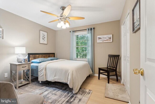 Building Photo - 340 12th St