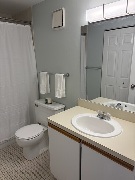 Bathroom - 100 Ledgewood Dr
