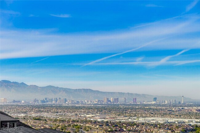 Building Photo - 510 Duvet Ct