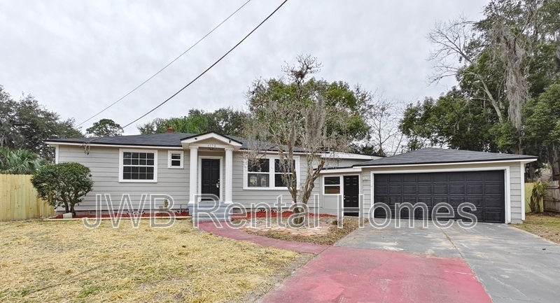Building Photo - 6330 Hyde Park Haven