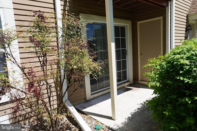 Building Photo - 1907A Ralston Dr