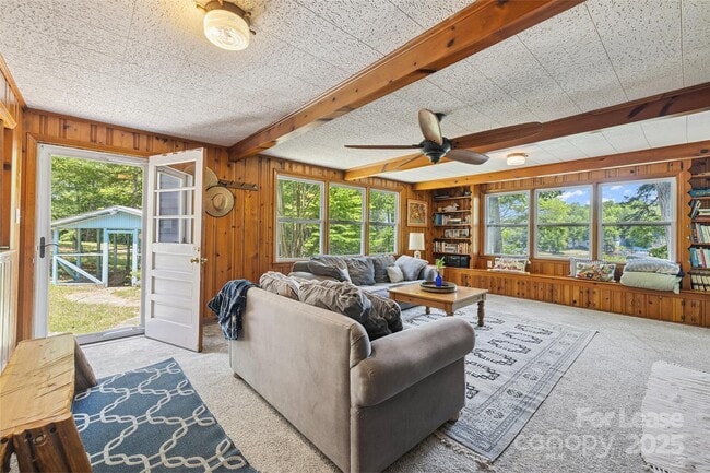 Building Photo - 4116 Tuffy Ln