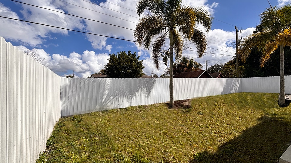 Building Photo - 721 N 68th Ter