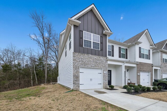 Building Photo - Welcome to Lewisburg Kings Landing