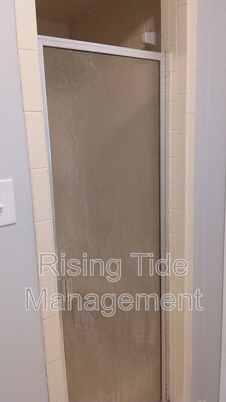 Building Photo - 508 Wood Terrace NE