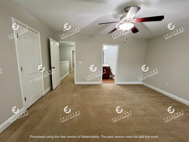 Building Photo - WELCOME TO LAKESHORES! LARGE 2 BED, 2.5 BA...