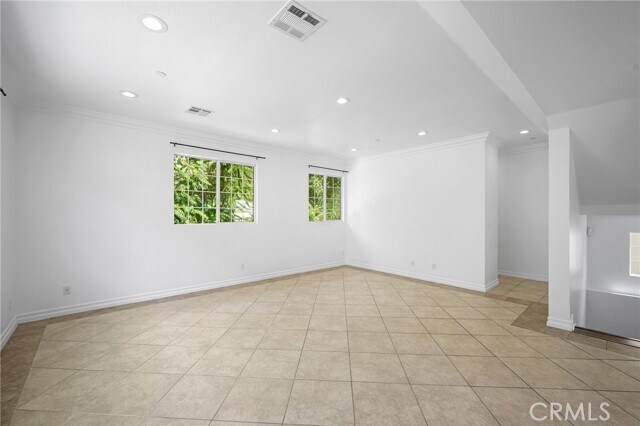 Building Photo - 6827 Valmont St