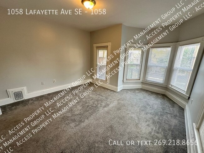 Building Photo - 1058 Lafayette Ave SE