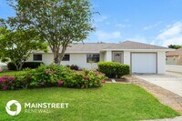 Building Photo - 1320 Arlington Cir