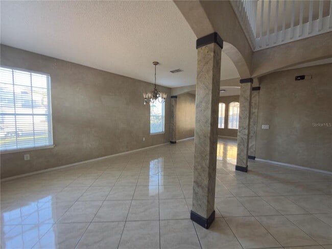 Building Photo - 1927 White Heron Bay Cir