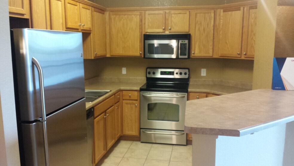 Primary Photo - 2133 Krisron Rd