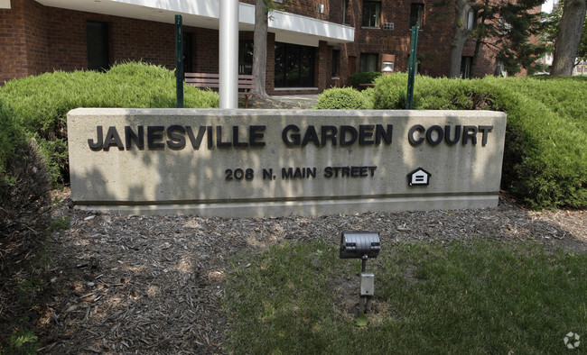 Building Photo - Janesville Garden Court