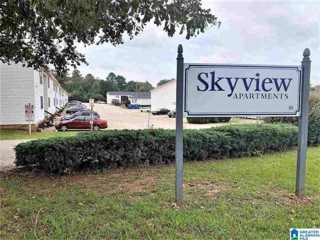 Building Photo - 510 Skyview Dr