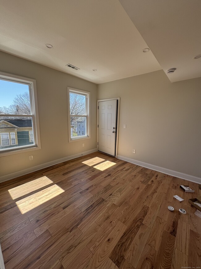 Building Photo - 740 Dixwell Ave