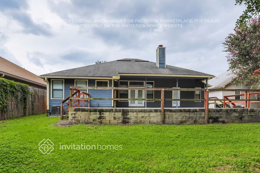 Building Photo - 11584 Alexis Forest Dr