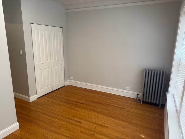 Building Photo - 106 Keeney St