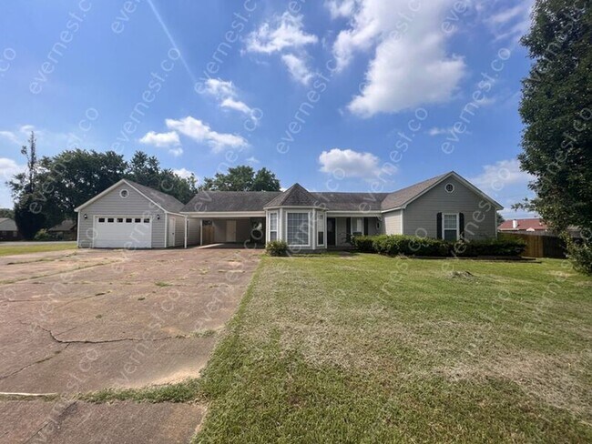 Primary Photo - 3985 Fernway Dr