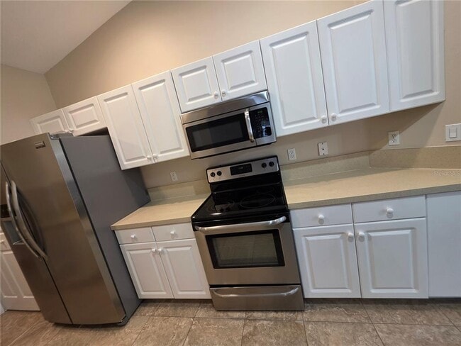 Building Photo - 1644 Dawnview St