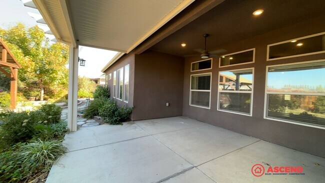 Building Photo - Amazing Home Off Calloway and Snow Rd!