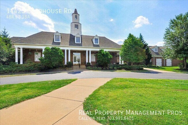 Building Photo - 14425 Clubhouse Rd