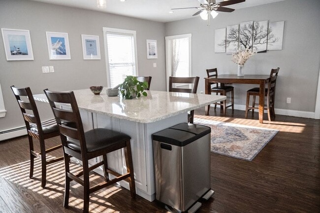 Building Photo - 104 Union St