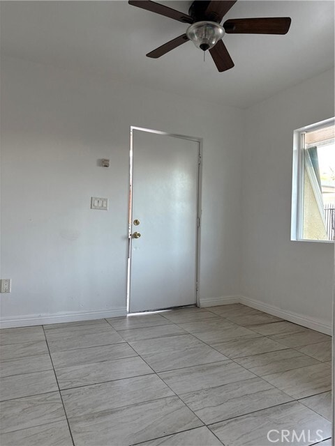 Building Photo - 4118 E San Vincente St