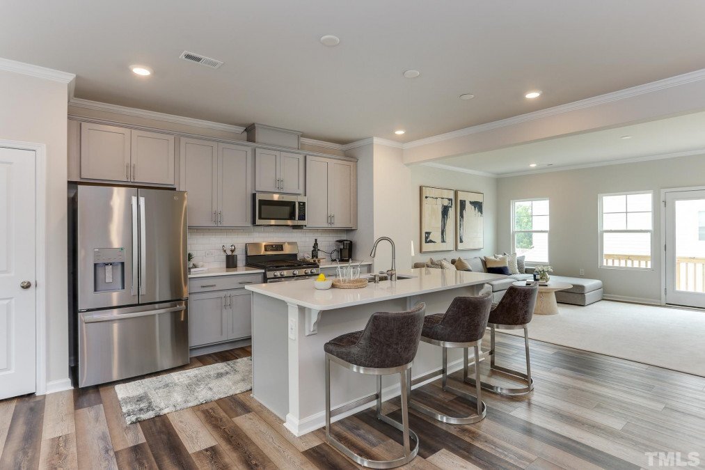 Building Photo - 1102 Talis Crk Dr