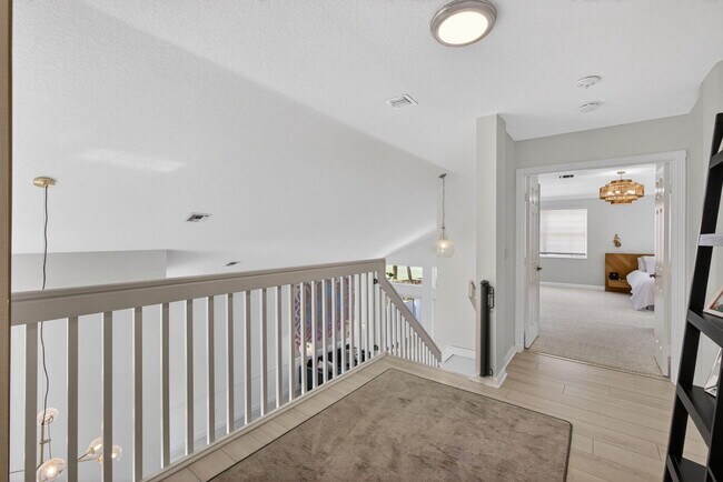 Building Photo - 2114 Chagall Cir
