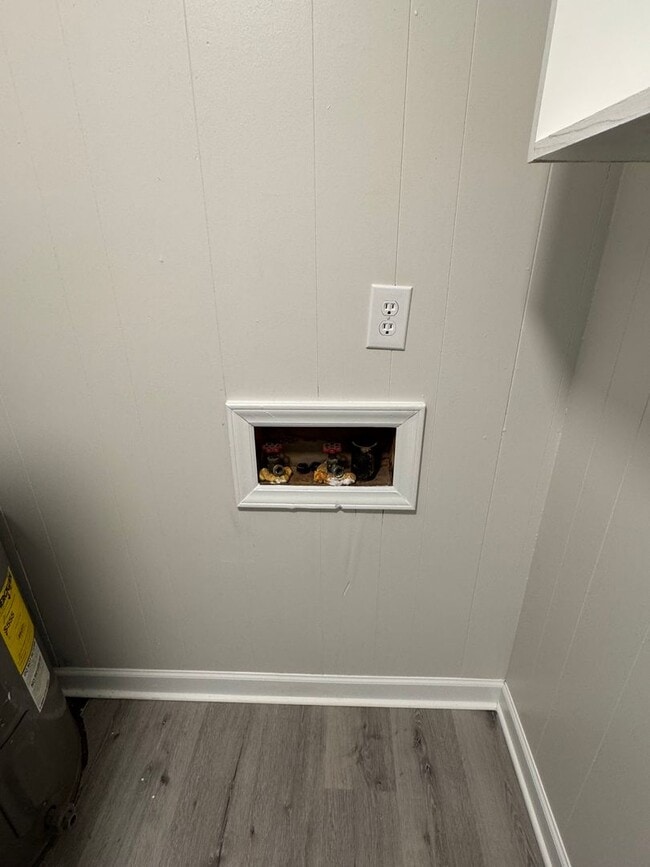 Building Photo - Great One Bedroom in Matthews