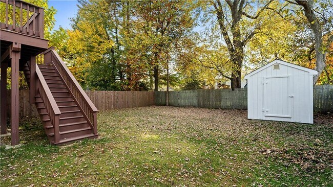 Building Photo - 15 Abbott Ave