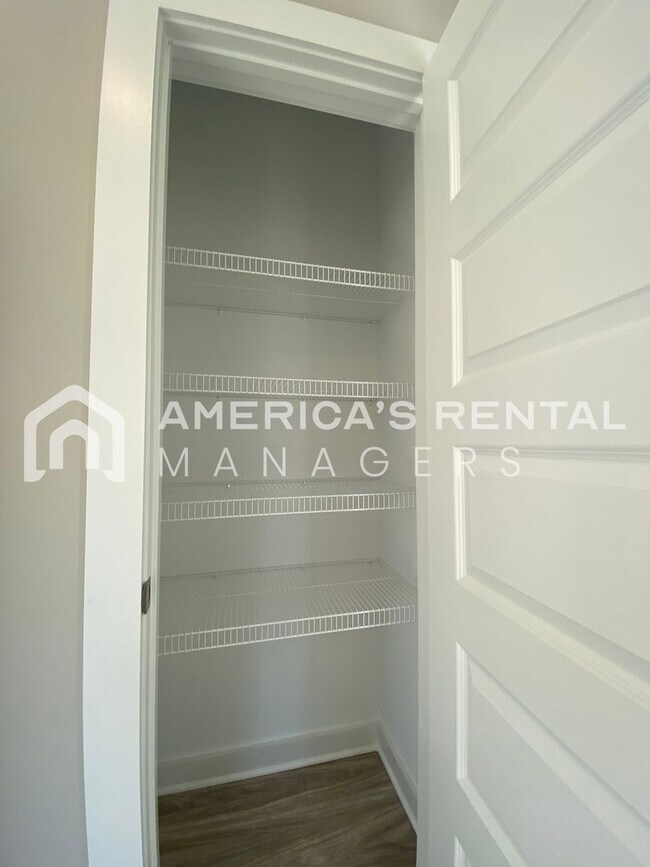 Building Photo - Home for Rent in Lincoln, AL!